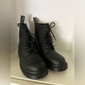 Doc Martens 1460 pascal mono black US 6 EU 37